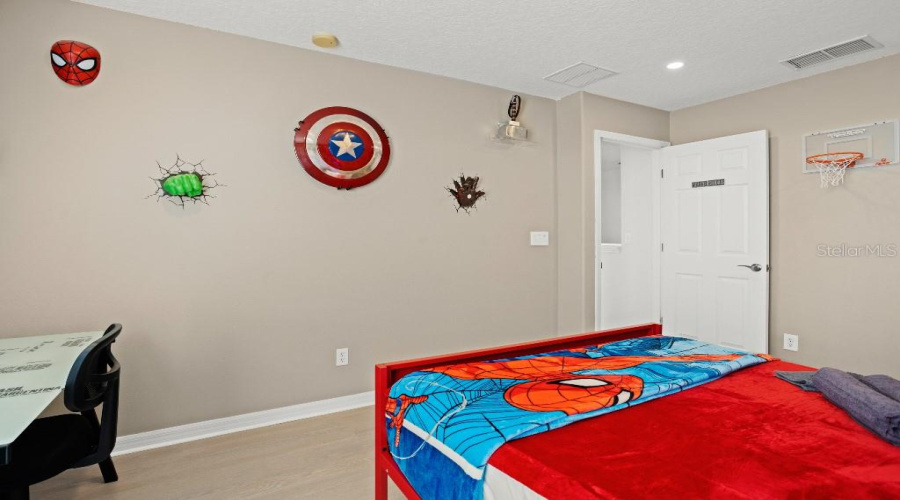 DAVENPORT, Florida 33897, 5 Bedrooms Bedrooms, ,3 BathroomsBathrooms,Residential,For Sale,CORVINA,0,MFRTB8523948