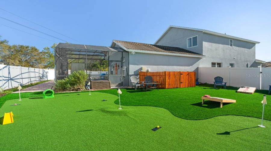 DAVENPORT, Florida 33897, 5 Bedrooms Bedrooms, ,3 BathroomsBathrooms,Residential,For Sale,CORVINA,0,MFRTB8523948