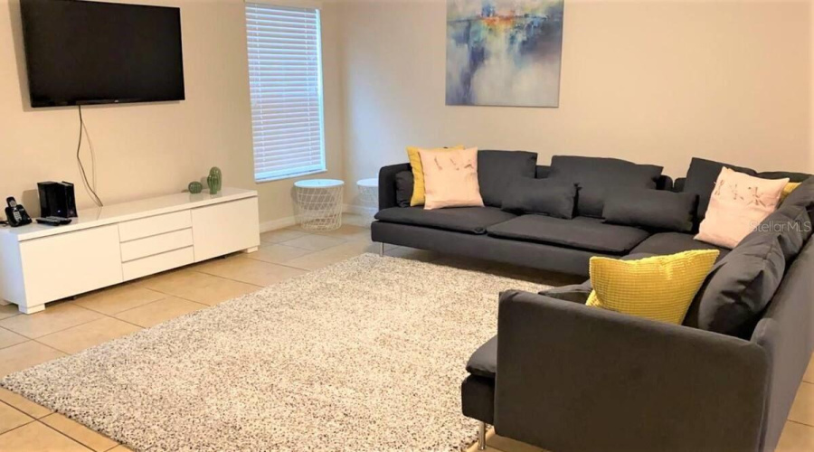 KISSIMMEE, Florida 34746, 4 Bedrooms Bedrooms, ,3 BathroomsBathrooms,Residential,For Sale,SANTOSH,0,MFRO6421204