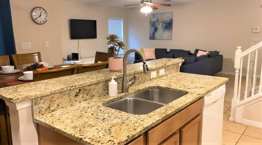 KISSIMMEE, Florida 34746, 4 Bedrooms Bedrooms, ,3 BathroomsBathrooms,Residential,For Sale,SANTOSH,0,MFRO6421204