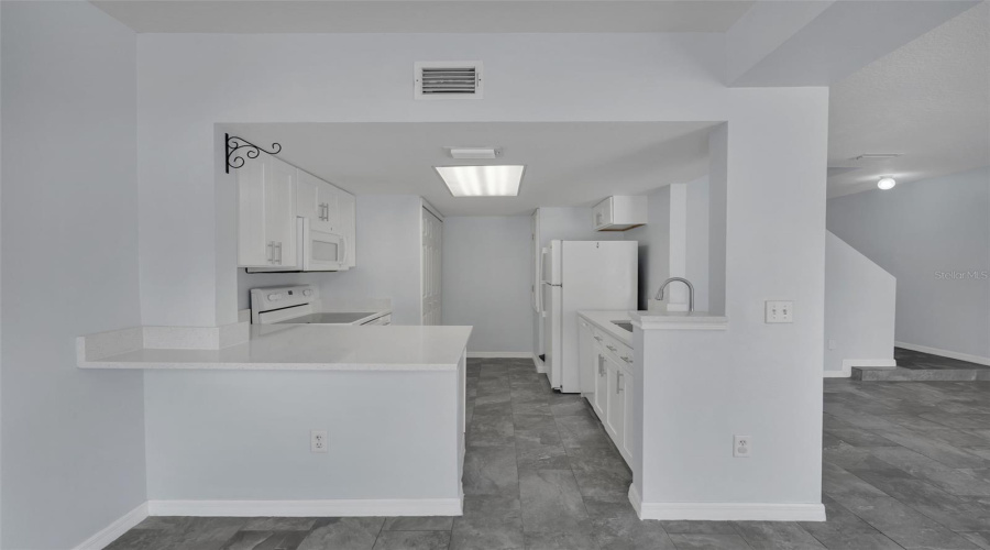DAVENPORT, Florida 33897, 3 Bedrooms Bedrooms, ,3 BathroomsBathrooms,Residential,For Sale,AUSTRALIAN,0,MFRG5114424