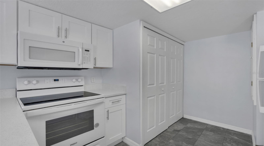 DAVENPORT, Florida 33897, 3 Bedrooms Bedrooms, ,3 BathroomsBathrooms,Residential,For Sale,AUSTRALIAN,0,MFRG5114424