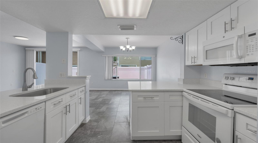 DAVENPORT, Florida 33897, 3 Bedrooms Bedrooms, ,3 BathroomsBathrooms,Residential,For Sale,AUSTRALIAN,0,MFRG5114424