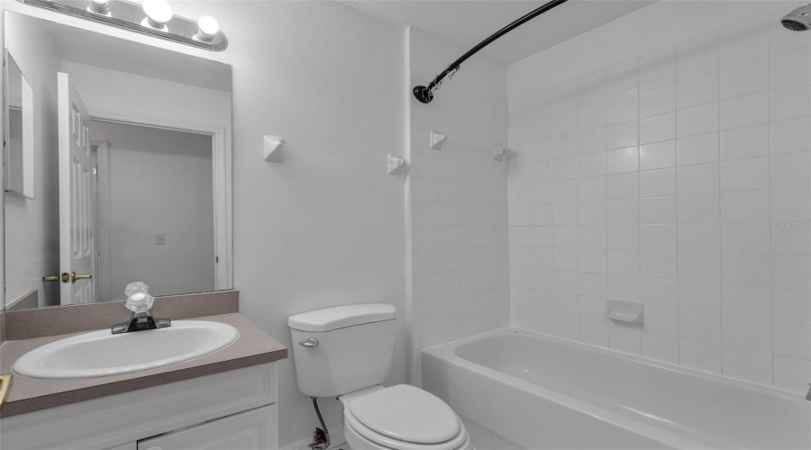 DAVENPORT, Florida 33897, 3 Bedrooms Bedrooms, ,3 BathroomsBathrooms,Residential,For Sale,AUSTRALIAN,0,MFRG5114424