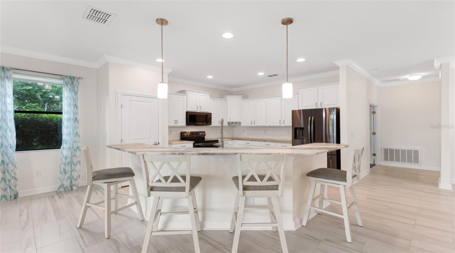 DAVENPORT, Florida 33896, 4 Bedrooms Bedrooms, ,2 BathroomsBathrooms,Residential,For Sale,DOVE VALLEY WAY,0,MFRS5152621