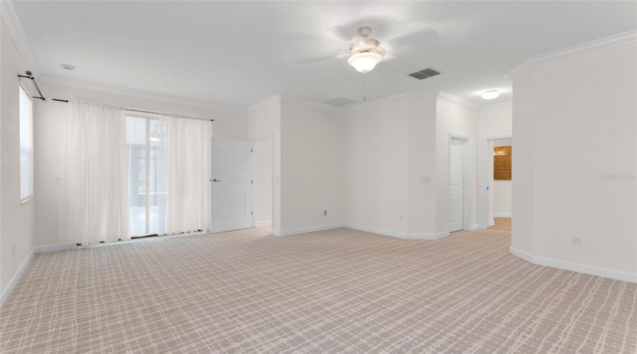 DAVENPORT, Florida 33896, 4 Bedrooms Bedrooms, ,2 BathroomsBathrooms,Residential,For Sale,DOVE VALLEY WAY,0,MFRS5152621