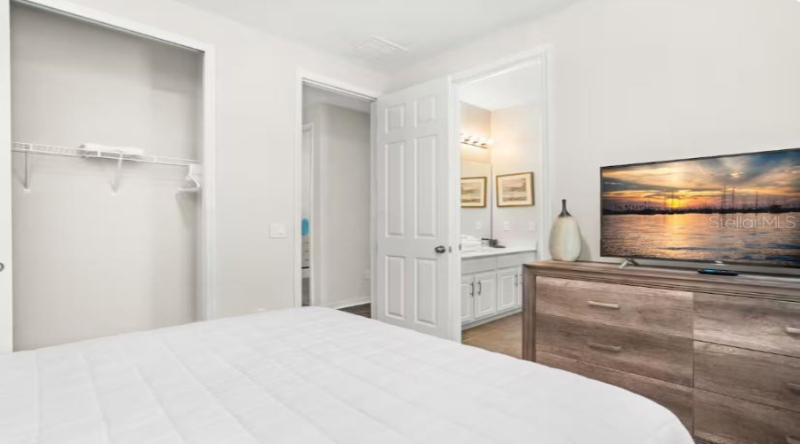 KISSIMMEE, Florida 34747, 9 Bedrooms Bedrooms, ,6 BathroomsBathrooms,Residential,For Sale,NASSAU POINT,0,MFRO6421816