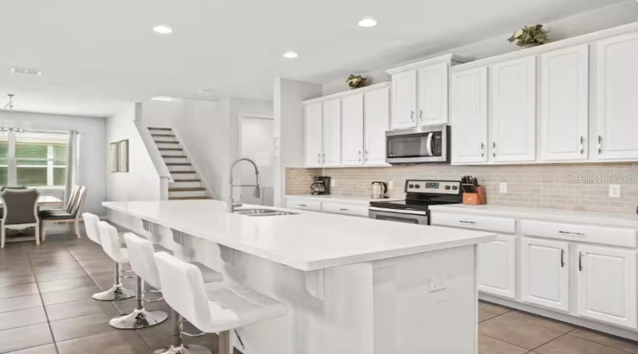 KISSIMMEE, Florida 34747, 9 Bedrooms Bedrooms, ,6 BathroomsBathrooms,Residential,For Sale,NASSAU POINT,0,MFRO6421816