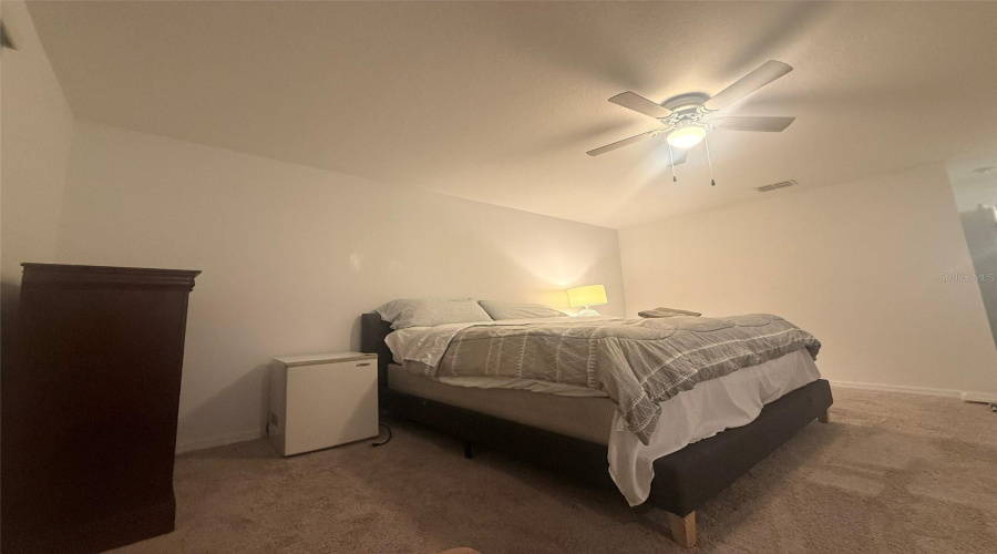 Davenport, Florida 33896, 3 Bedrooms Bedrooms, ,2 Bathroomsbathrooms,Residential,For Sale,Sanibel Dr,0,Mfro6420614
