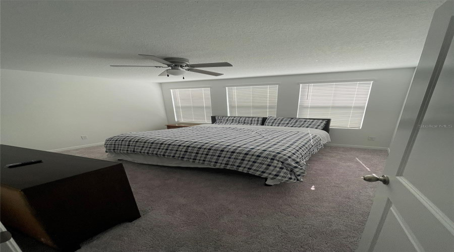 Davenport, Florida 33896, 3 Bedrooms Bedrooms, ,2 Bathroomsbathrooms,Residential,For Sale,Sanibel Dr,0,Mfro6420614