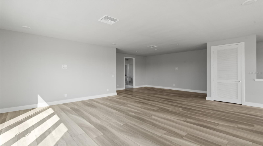 REUNION, Florida 34747, 5 Bedrooms Bedrooms, ,4 BathroomsBathrooms,Residential,For Sale,SANDY RIDGE,0,MFRO6347600