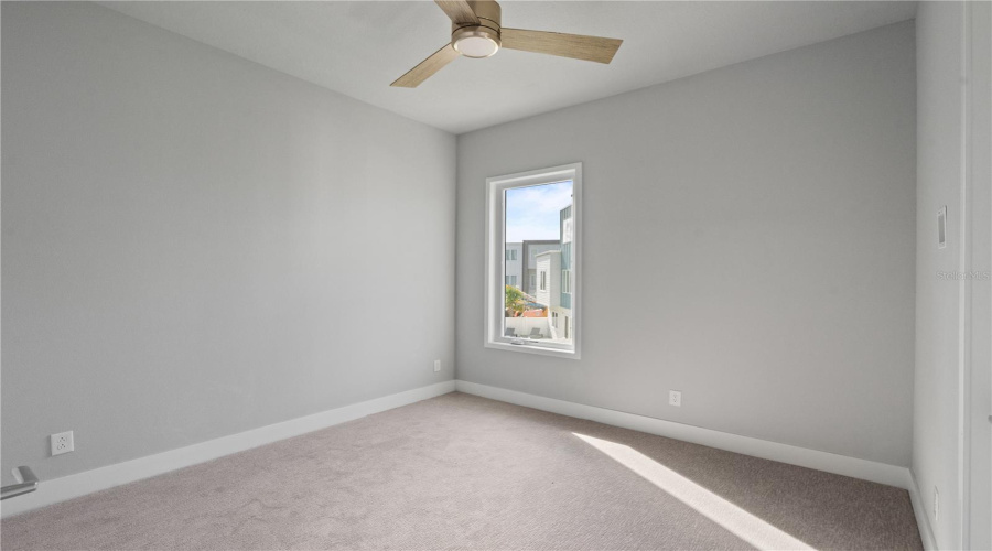 REUNION, Florida 34747, 5 Bedrooms Bedrooms, ,4 BathroomsBathrooms,Residential,For Sale,SANDY RIDGE,0,MFRO6347600