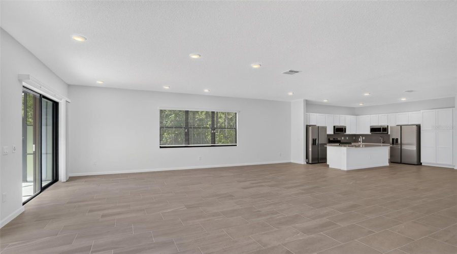 DAVENPORT, Florida 33837, 12 Bedrooms Bedrooms, ,11 BathroomsBathrooms,Residential,For Sale,BUTTERFLY ORCHID,0,MFRO6421680