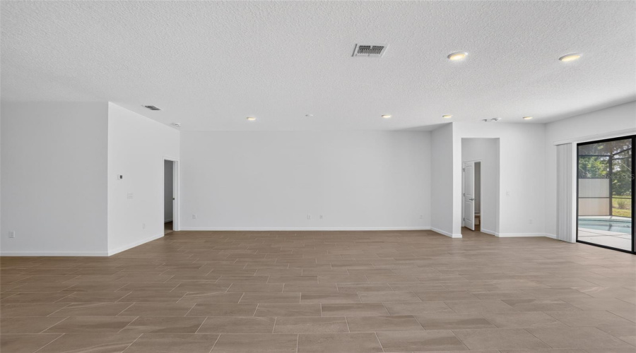 DAVENPORT, Florida 33837, 12 Bedrooms Bedrooms, ,11 BathroomsBathrooms,Residential,For Sale,BUTTERFLY ORCHID,0,MFRO6421680