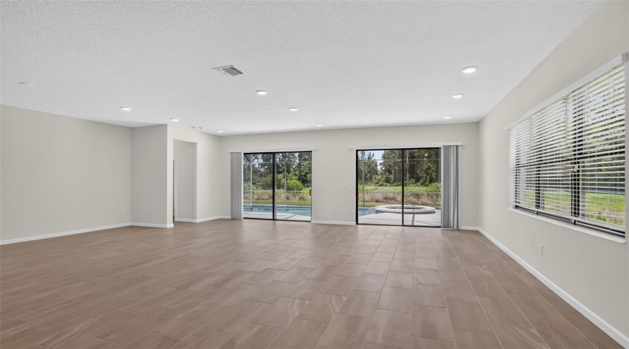 DAVENPORT, Florida 33837, 12 Bedrooms Bedrooms, ,11 BathroomsBathrooms,Residential,For Sale,BUTTERFLY ORCHID,0,MFRO6421680