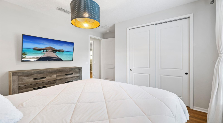ORLANDO, Florida 32836, 5 Bedrooms Bedrooms, ,4 BathroomsBathrooms,Residential,For Sale,ROYAL ESTATES,0,MFRO6421398