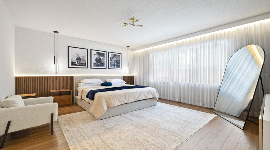 ORLANDO, Florida 32836, 5 Bedrooms Bedrooms, ,4 BathroomsBathrooms,Residential,For Sale,ROYAL ESTATES,0,MFRO6421398