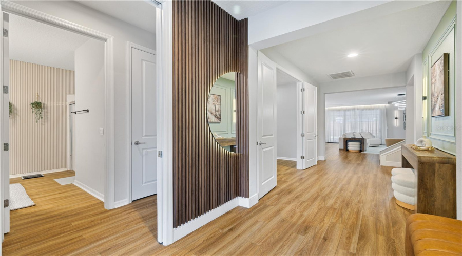 ORLANDO, Florida 32836, 5 Bedrooms Bedrooms, ,4 BathroomsBathrooms,Residential,For Sale,ROYAL ESTATES,0,MFRO6421398