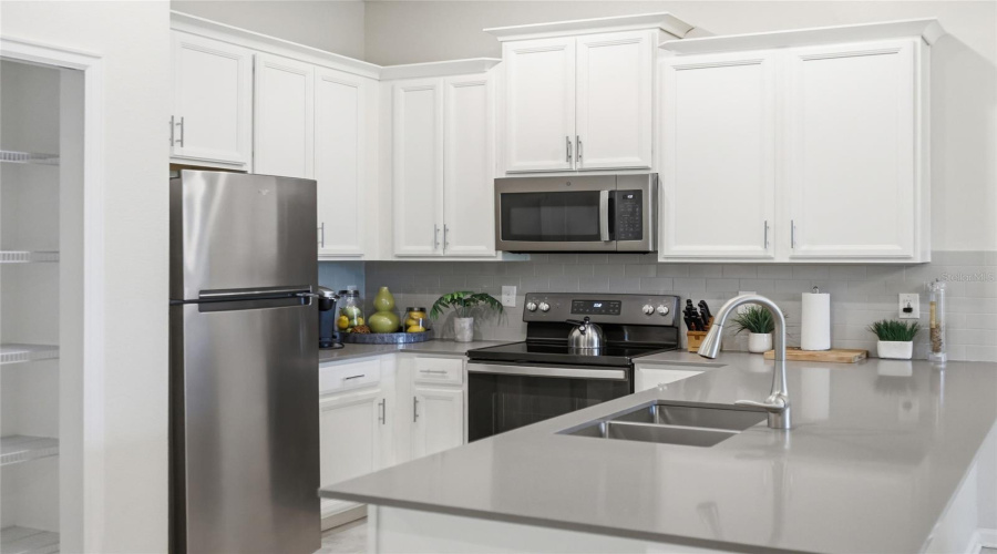 KISSIMMEE, Florida 34747, 2 Bedrooms Bedrooms, ,2 BathroomsBathrooms,Residential,For Sale,OCEAN COURSE,0,MFRO6421996