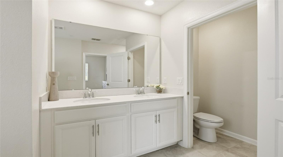KISSIMMEE, Florida 34747, 2 Bedrooms Bedrooms, ,2 BathroomsBathrooms,Residential,For Sale,OCEAN COURSE,0,MFRO6421996