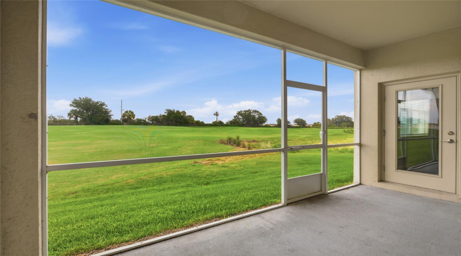 KISSIMMEE, Florida 34747, 2 Bedrooms Bedrooms, ,2 BathroomsBathrooms,Residential,For Sale,OCEAN COURSE,0,MFRO6421996