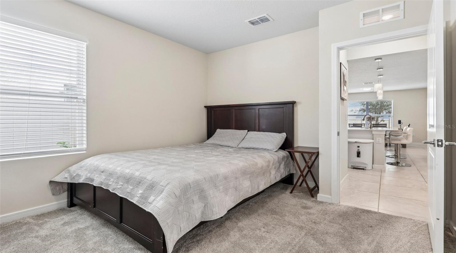 KISSIMMEE, Florida 34746, 5 Bedrooms Bedrooms, ,3 BathroomsBathrooms,Residential,For Sale,BLUE HAMMOCK,0,MFRO6422067