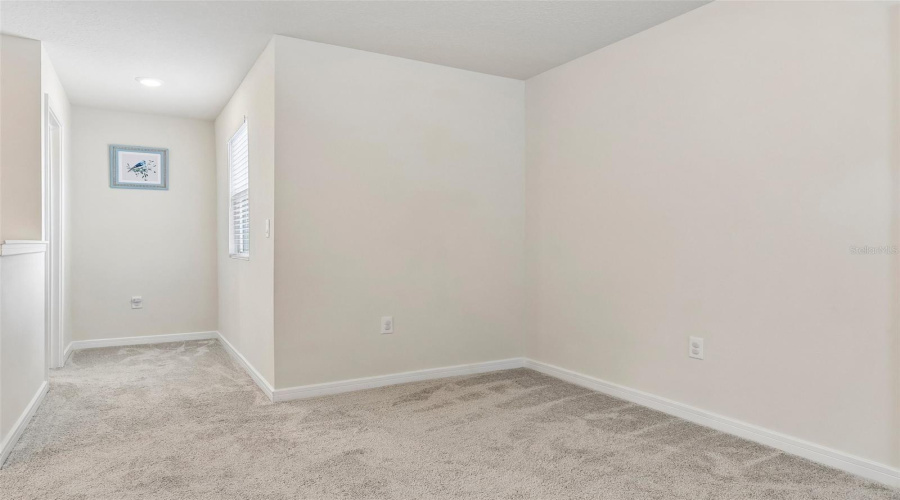 KISSIMMEE, Florida 34746, 5 Bedrooms Bedrooms, ,3 BathroomsBathrooms,Residential,For Sale,BLUE HAMMOCK,0,MFRO6422067