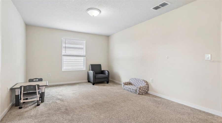 KISSIMMEE, Florida 34746, 5 Bedrooms Bedrooms, ,3 BathroomsBathrooms,Residential,For Sale,BLUE HAMMOCK,0,MFRO6422067