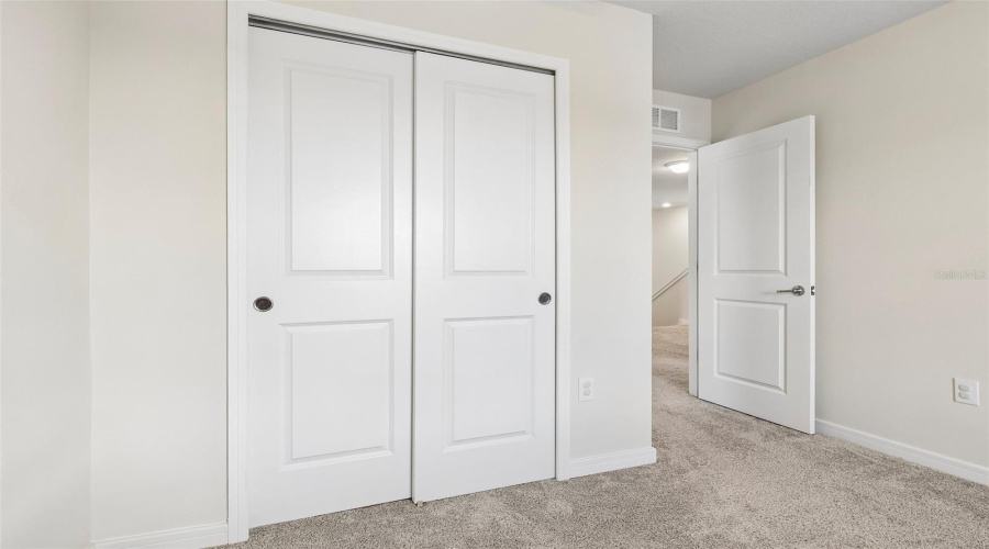 KISSIMMEE, Florida 34746, 5 Bedrooms Bedrooms, ,3 BathroomsBathrooms,Residential,For Sale,BLUE HAMMOCK,0,MFRO6422067