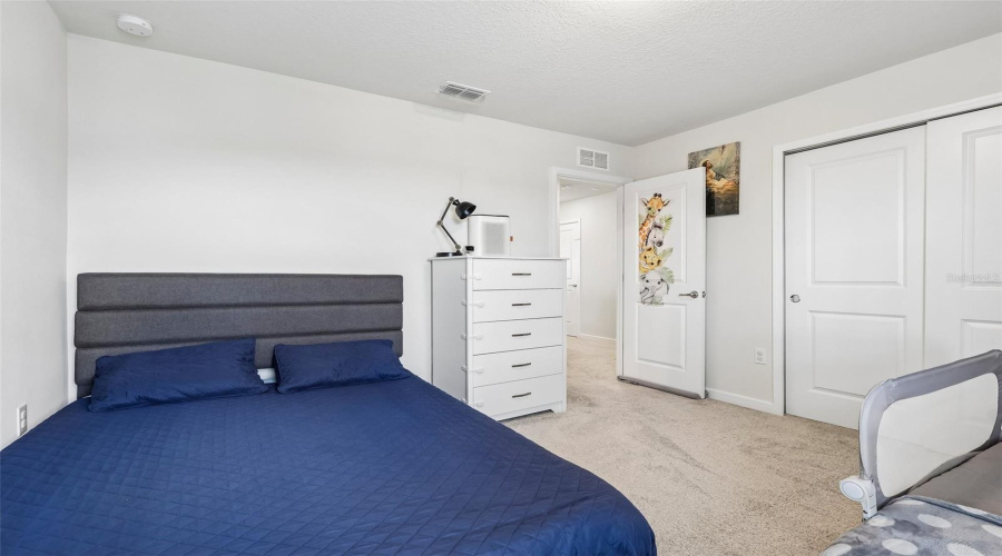 KISSIMMEE, Florida 34746, 5 Bedrooms Bedrooms, ,3 BathroomsBathrooms,Residential,For Sale,BLUE HAMMOCK,0,MFRO6422067