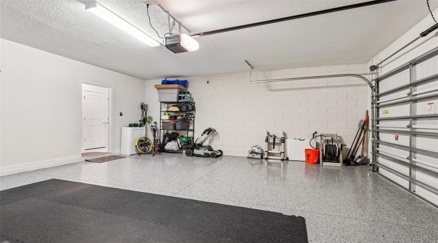 KISSIMMEE, Florida 34746, 5 Bedrooms Bedrooms, ,3 BathroomsBathrooms,Residential,For Sale,BLUE HAMMOCK,0,MFRO6422067