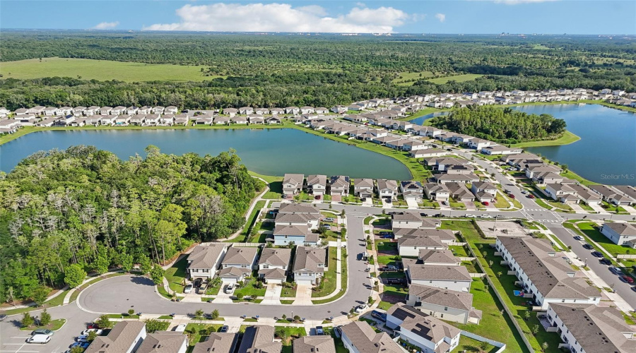 KISSIMMEE, Florida 34746, 5 Bedrooms Bedrooms, ,3 BathroomsBathrooms,Residential,For Sale,BLUE HAMMOCK,0,MFRO6422067