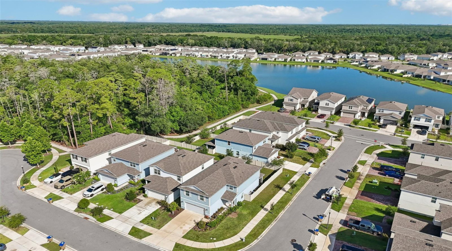 KISSIMMEE, Florida 34746, 5 Bedrooms Bedrooms, ,3 BathroomsBathrooms,Residential,For Sale,BLUE HAMMOCK,0,MFRO6422067