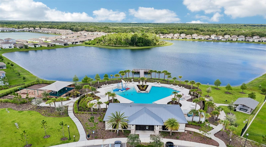 KISSIMMEE, Florida 34746, 5 Bedrooms Bedrooms, ,3 BathroomsBathrooms,Residential,For Sale,BLUE HAMMOCK,0,MFRO6422067