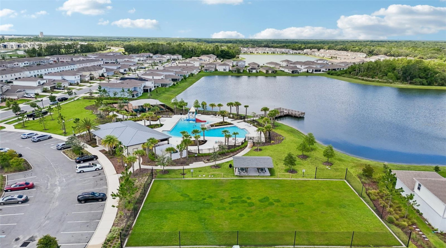 KISSIMMEE, Florida 34746, 5 Bedrooms Bedrooms, ,3 BathroomsBathrooms,Residential,For Sale,BLUE HAMMOCK,0,MFRO6422067