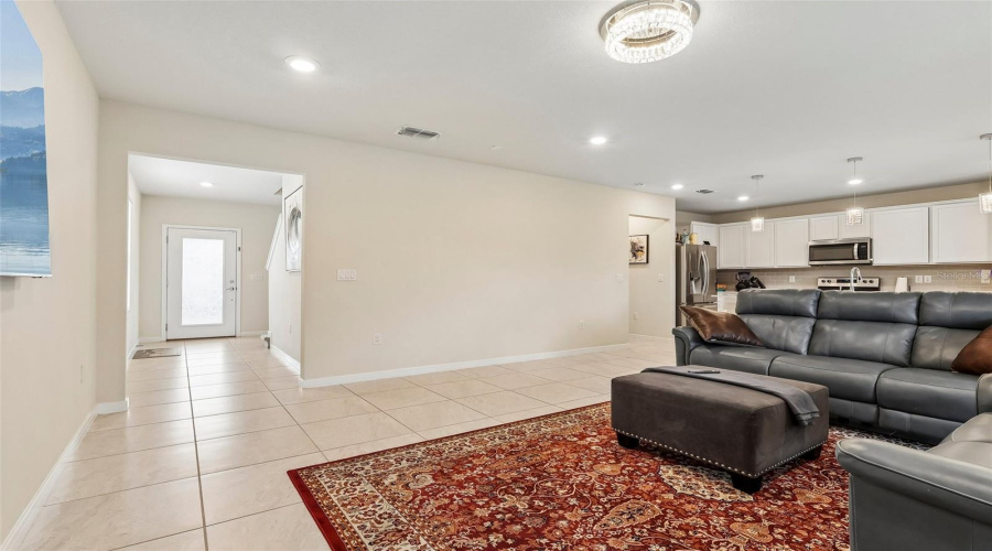 KISSIMMEE, Florida 34746, 5 Bedrooms Bedrooms, ,3 BathroomsBathrooms,Residential,For Sale,BLUE HAMMOCK,0,MFRO6422067