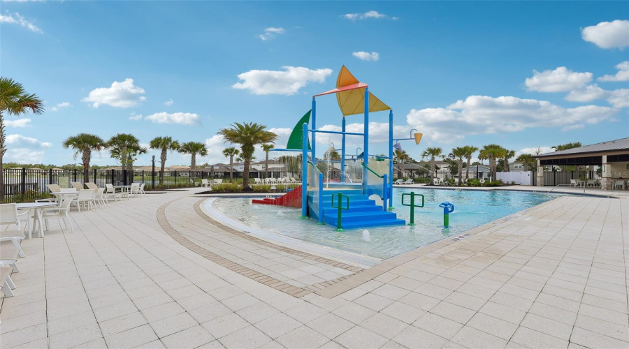 KISSIMMEE, Florida 34746, 5 Bedrooms Bedrooms, ,3 BathroomsBathrooms,Residential,For Sale,BLUE HAMMOCK,0,MFRO6422067