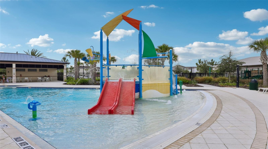 KISSIMMEE, Florida 34746, 5 Bedrooms Bedrooms, ,3 BathroomsBathrooms,Residential,For Sale,BLUE HAMMOCK,0,MFRO6422067