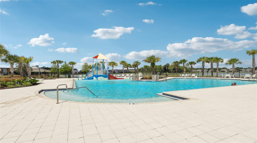 KISSIMMEE, Florida 34746, 5 Bedrooms Bedrooms, ,3 BathroomsBathrooms,Residential,For Sale,BLUE HAMMOCK,0,MFRO6422067