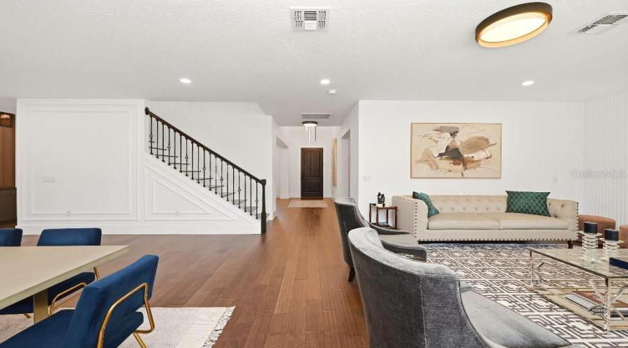 ORLANDO, Florida 32836, 5 Bedrooms Bedrooms, ,4 BathroomsBathrooms,Residential,For Sale,MOREHOUSE,0,MFRTB8524111