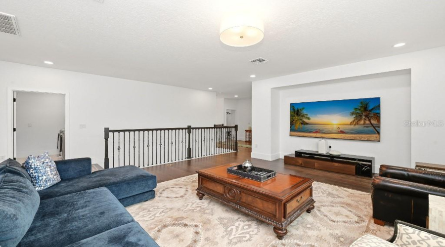 ORLANDO, Florida 32836, 5 Bedrooms Bedrooms, ,4 BathroomsBathrooms,Residential,For Sale,MOREHOUSE,0,MFRTB8524111
