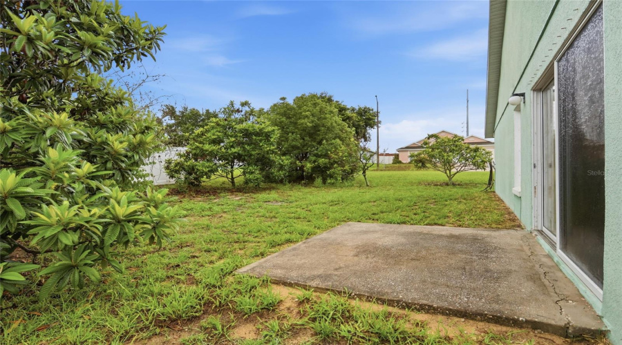 DAVENPORT, Florida 33897, 4 Bedrooms Bedrooms, ,2 BathroomsBathrooms,Residential,For Sale,BELLMONT,0,MFRO6422101