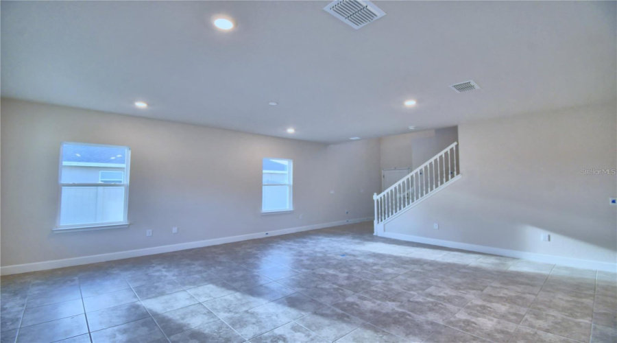 DAVENPORT, Florida 33837, 4 Bedrooms Bedrooms, ,2 BathroomsBathrooms,Residential,For Sale,SOFIA,0,MFRO6422152