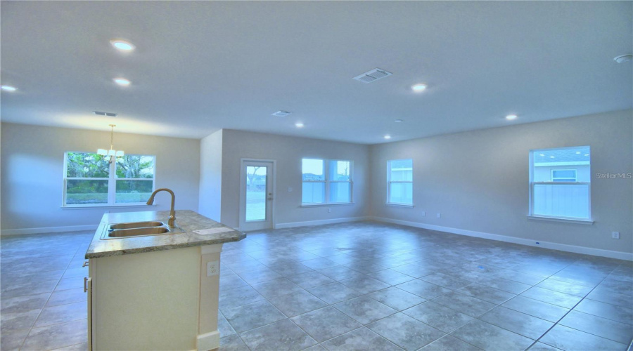 DAVENPORT, Florida 33837, 4 Bedrooms Bedrooms, ,2 BathroomsBathrooms,Residential,For Sale,SOFIA,0,MFRO6422152