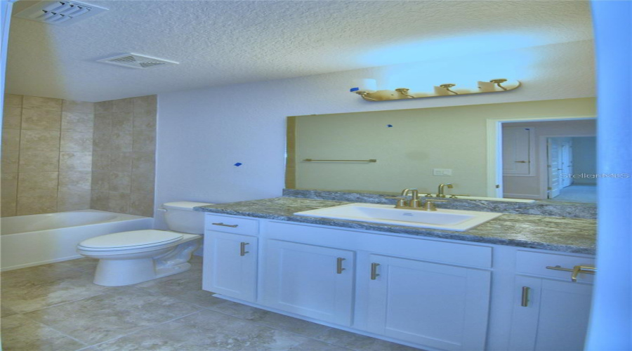 DAVENPORT, Florida 33837, 4 Bedrooms Bedrooms, ,2 BathroomsBathrooms,Residential,For Sale,SOFIA,0,MFRO6422152