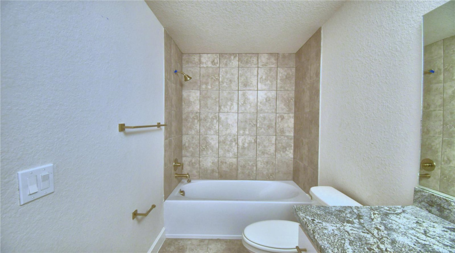 DAVENPORT, Florida 33837, 4 Bedrooms Bedrooms, ,2 BathroomsBathrooms,Residential,For Sale,SOFIA,0,MFRO6422152