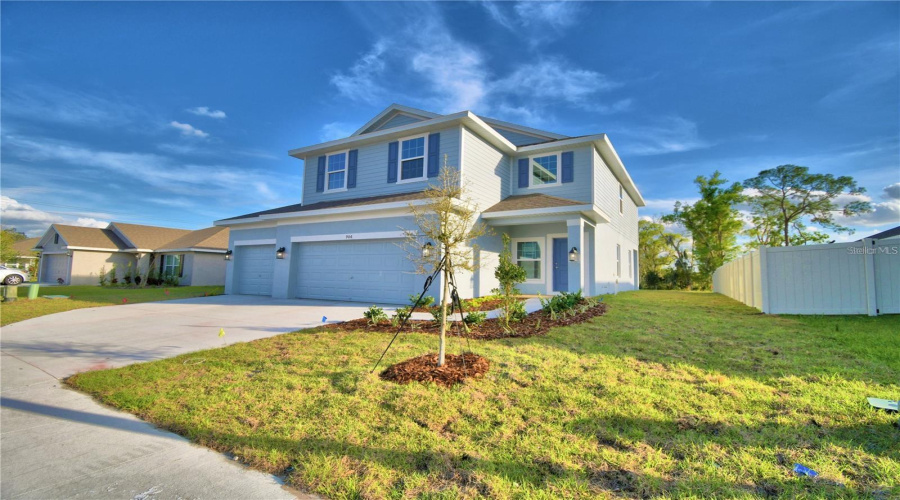DAVENPORT, Florida 33837, 4 Bedrooms Bedrooms, ,2 BathroomsBathrooms,Residential,For Sale,SOFIA,0,MFRO6422152