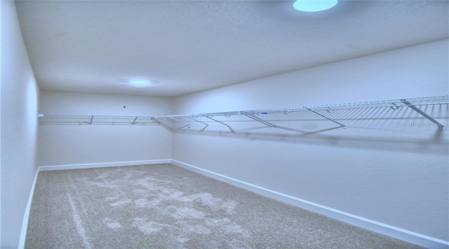 DAVENPORT, Florida 33837, 4 Bedrooms Bedrooms, ,2 BathroomsBathrooms,Residential,For Sale,SOFIA,0,MFRO6422152