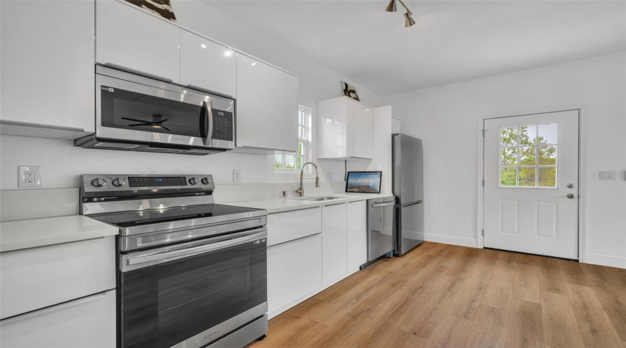 CELEBRATION, Florida 34747, 6 Bedrooms Bedrooms, ,4 BathroomsBathrooms,Residential,For Sale,OAK SHADOWS,0,MFRO6421489