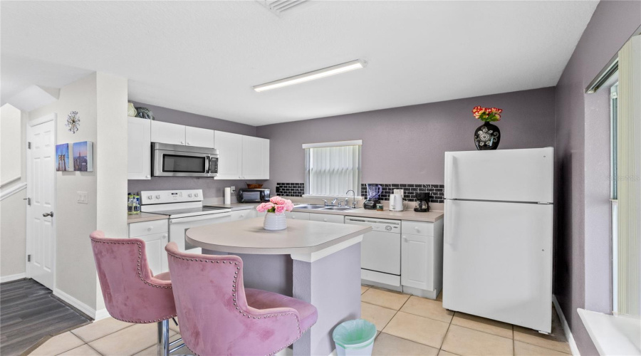 KISSIMMEE, Florida 34746, 4 Bedrooms Bedrooms, ,3 BathroomsBathrooms,Residential,For Sale,CLUB CORTILE,0,MFRO6411604